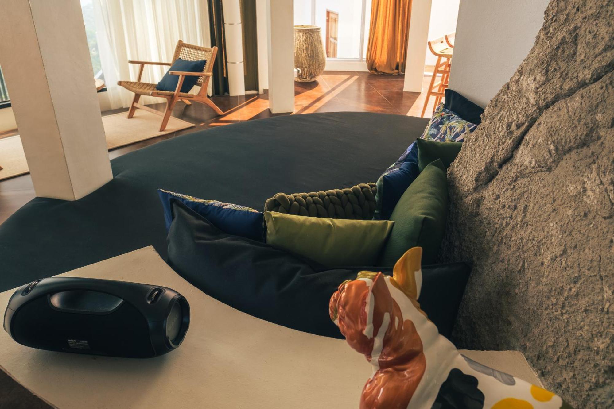 Villa On The Rocks Тау Экстерьер фото